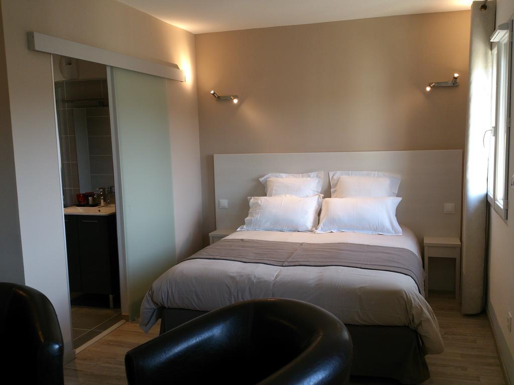Hotel Les Petits Oreillers Saint-Martin-dʼArdèche Pokoj fotografie