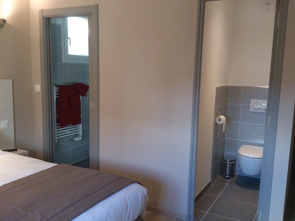 Hotel Les Petits Oreillers Saint-Martin-dʼArdèche Pokoj fotografie